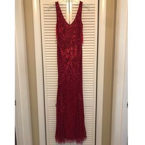 Caché Evening Gown